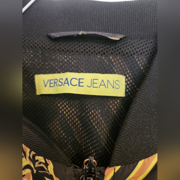 Authentic Versace Jacket - Picture 7 of 8
